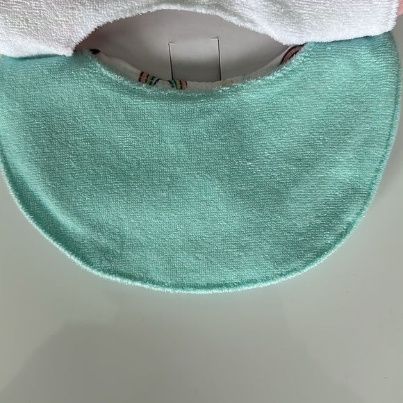 Newborn bibs - Picture 4 of 5